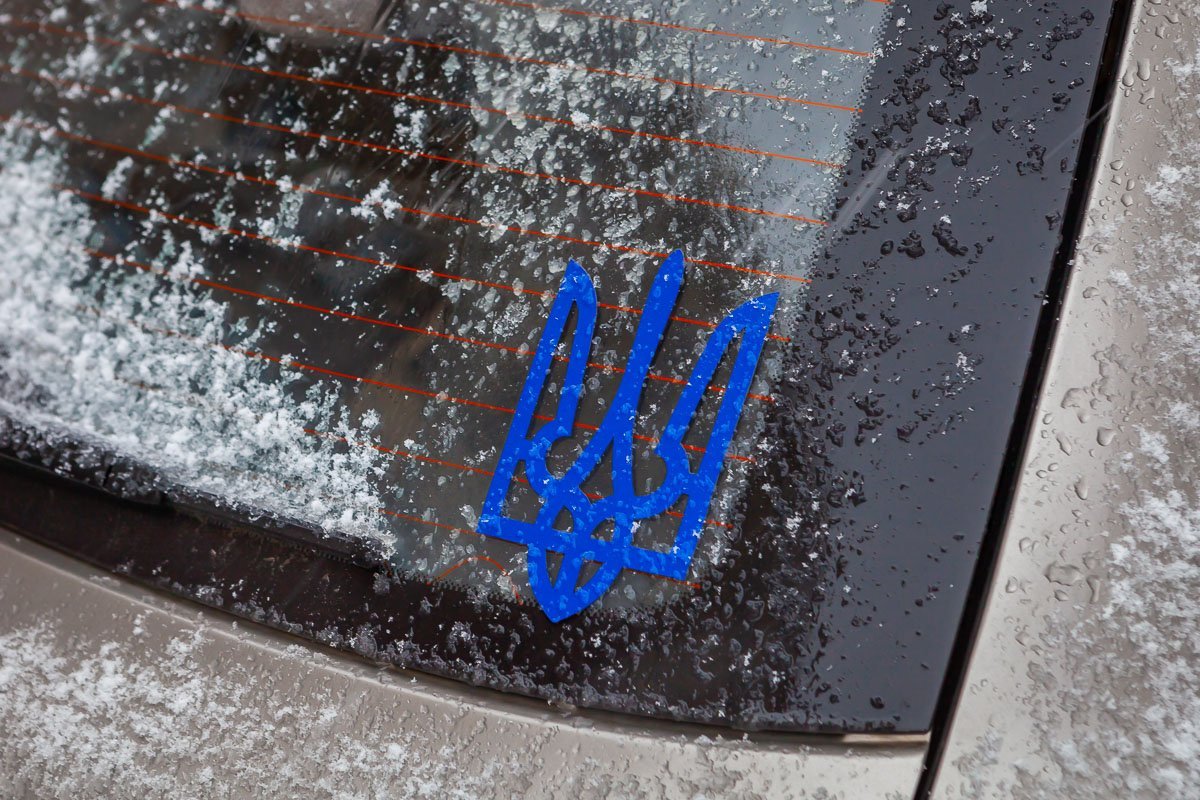 Днепр засыпало снегом: что происходит на дорогах 8