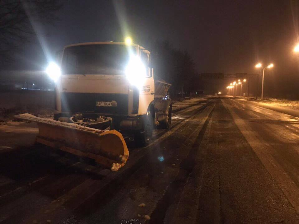 В каком состоянии трассы в Днепропетровской области в связи с непогодой 5