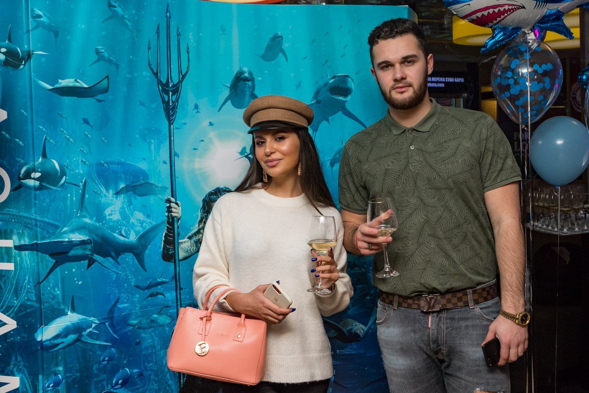 Любители Аквамена - любители вина