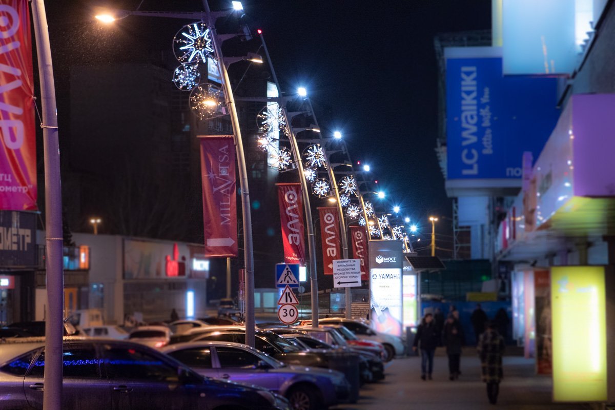 Будто идет снег