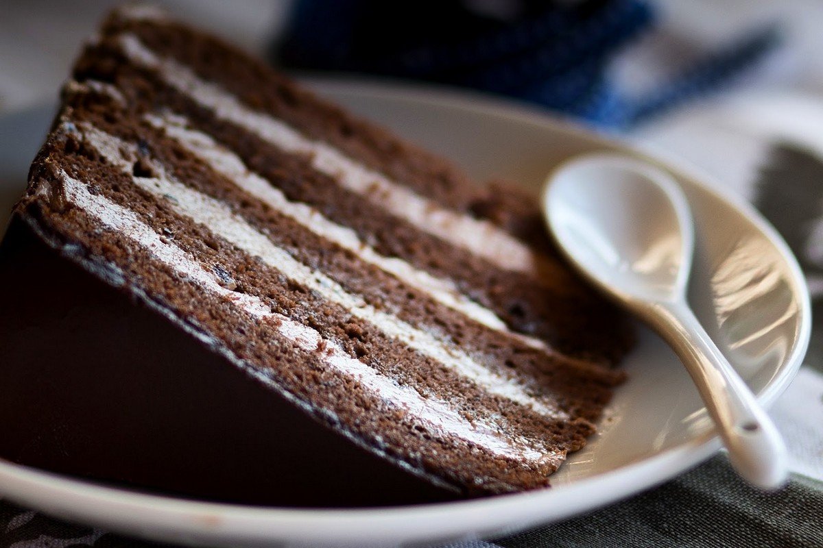 Полезные и вкусные рецепты: как приготовить торт "Прага" с абрикосовым джемом 1