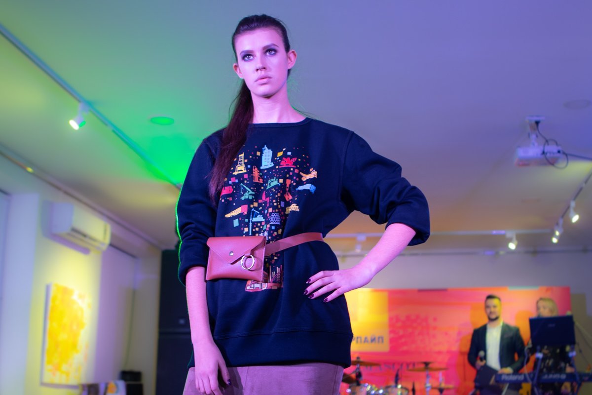 Получилось ярко и необычно