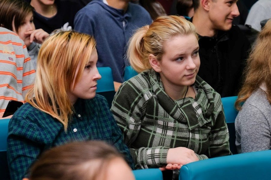 Просто о сложном: молодежи Днепропетровщины рассказали всю правду о наркотиках 3
