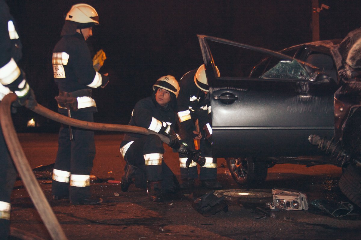 Спасатели 18-й пожарно-спасательной части