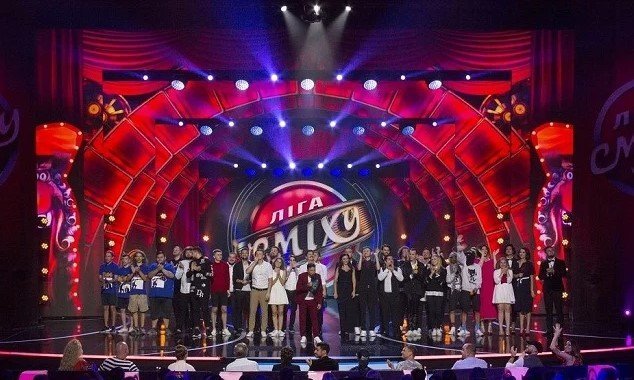 Наполните вечер юмором