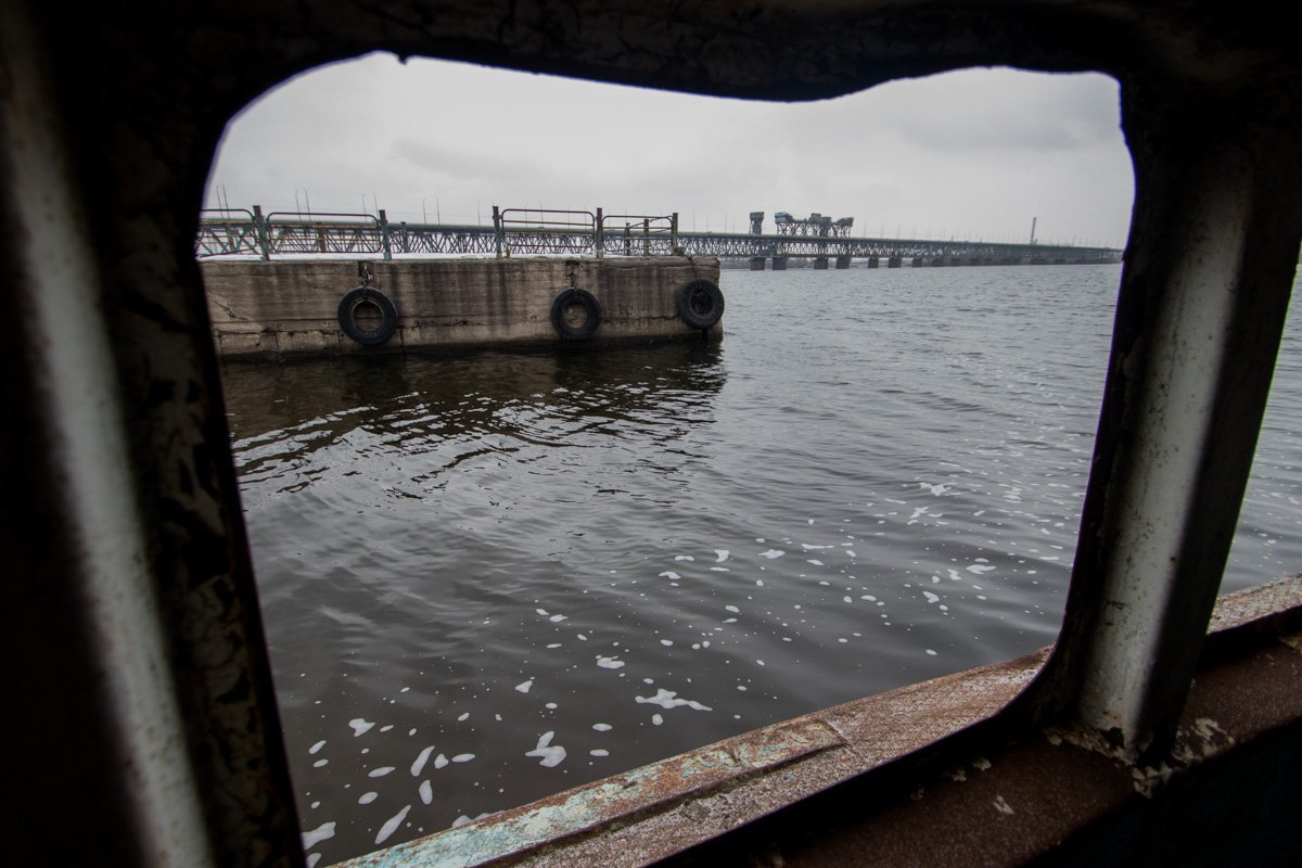 Вот бы кто-то выглянул в окошко