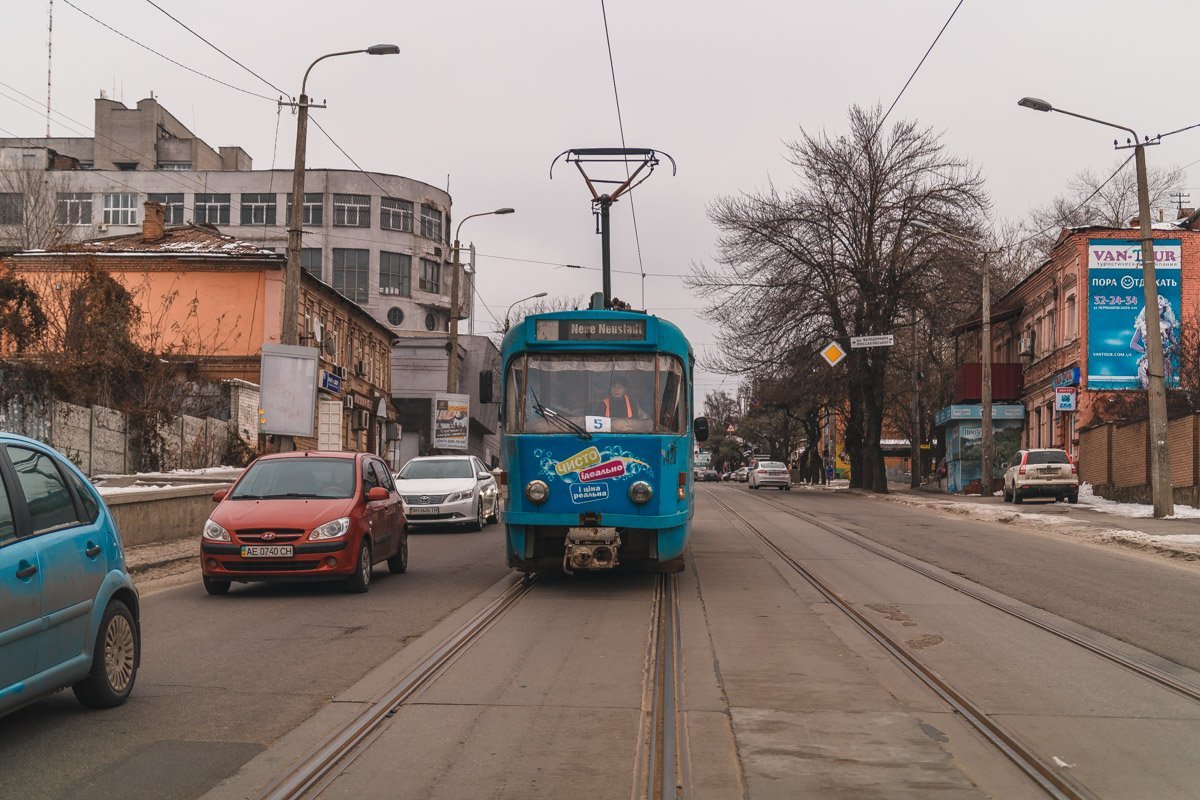 Движение трамваев временно ограничено Движение трамваев временно ограничено