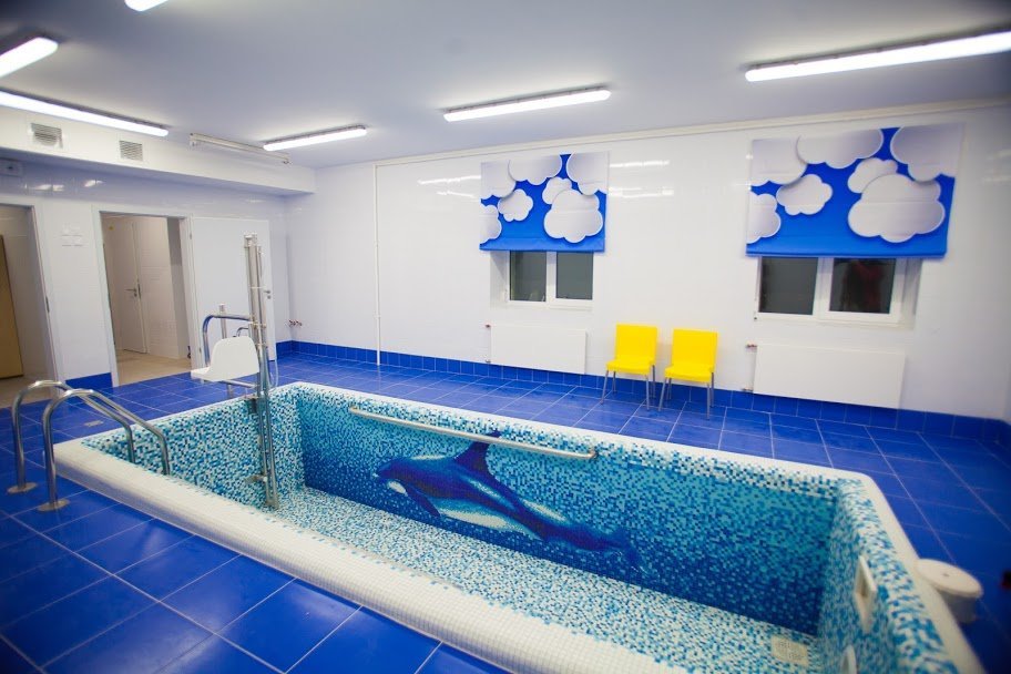 Первая больница с современным бассейном