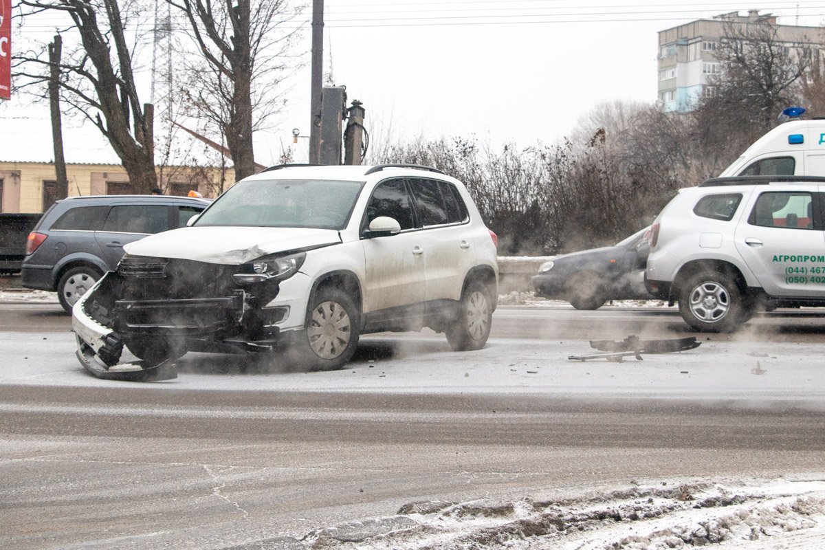Не поделили дорогу Volkswagen и Ford