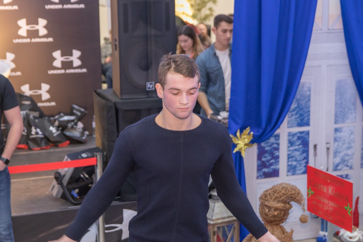 Те, кто выделялся и попал в поле зрения ведущего — переходили на следующий уровень Те, кто выделялся и попал в поле зрения ведущего — переходили на следующий уровень