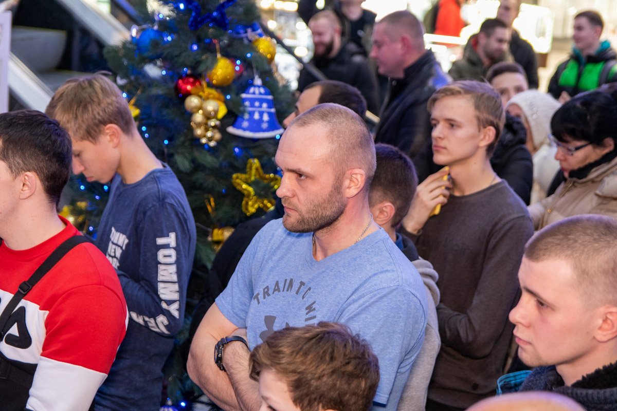 Слишком. Томное. Ожидание Слишком. Томное. Ожидание