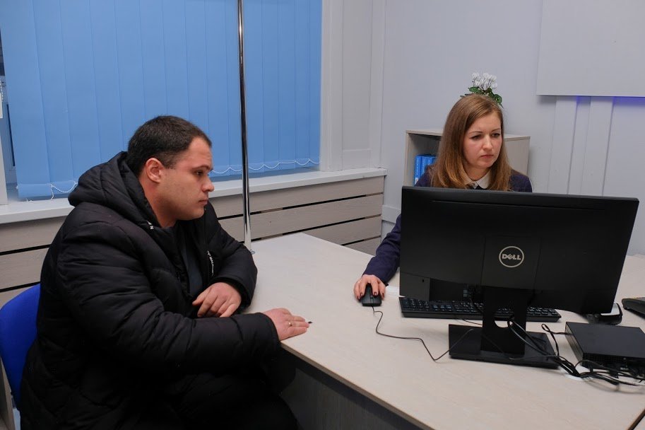 В Днепре открыли первый в Украине Центр исполнения решений 5