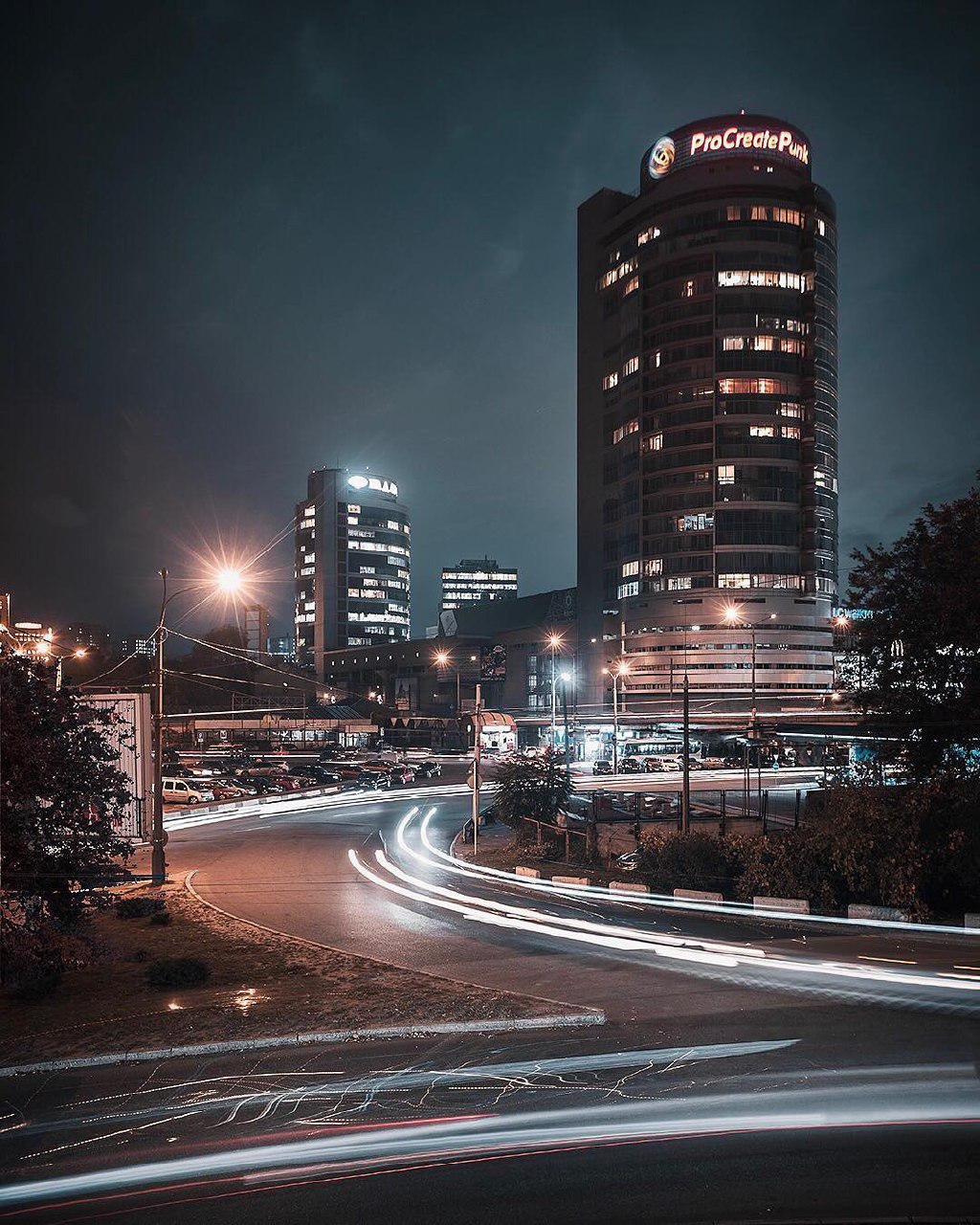 Город, который никогда не спит. Фото: vitwai Город, который никогда не спит. Фото: vitwai