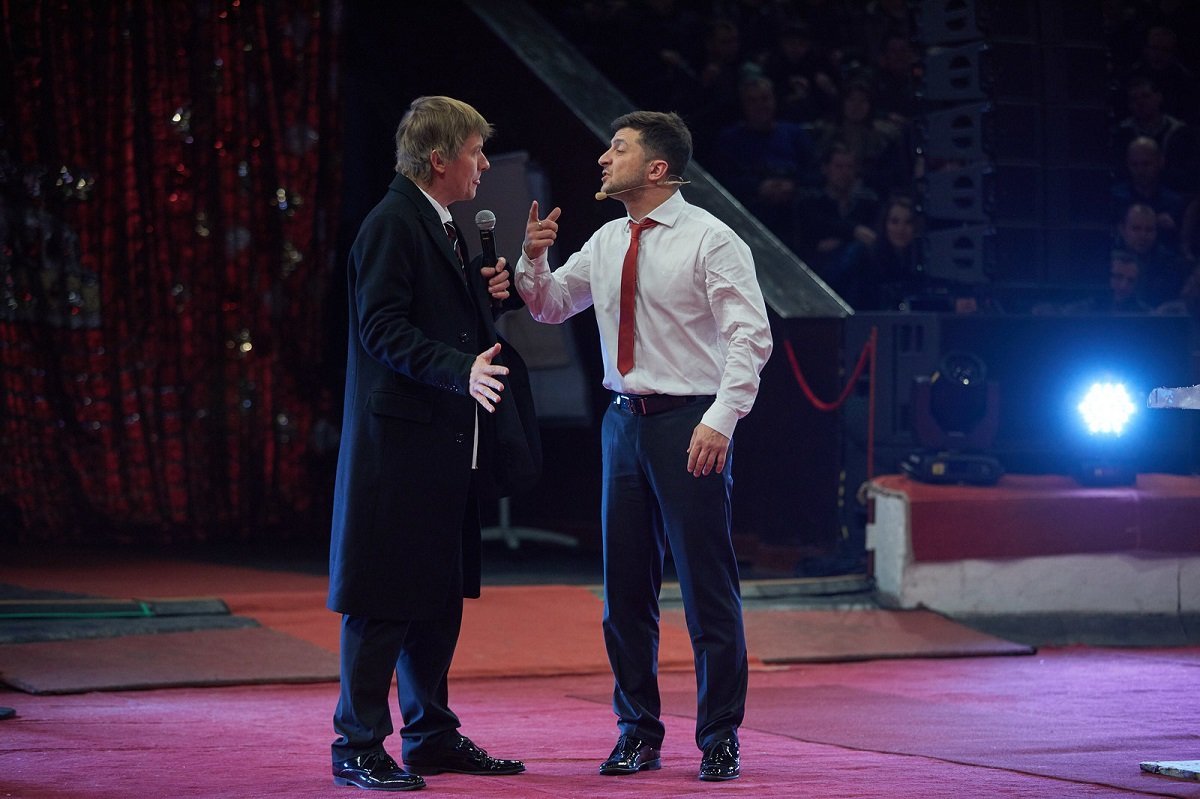 В Днепре Зеленский рассказал, когда может заявить об участии в выборах Президента Украины 2