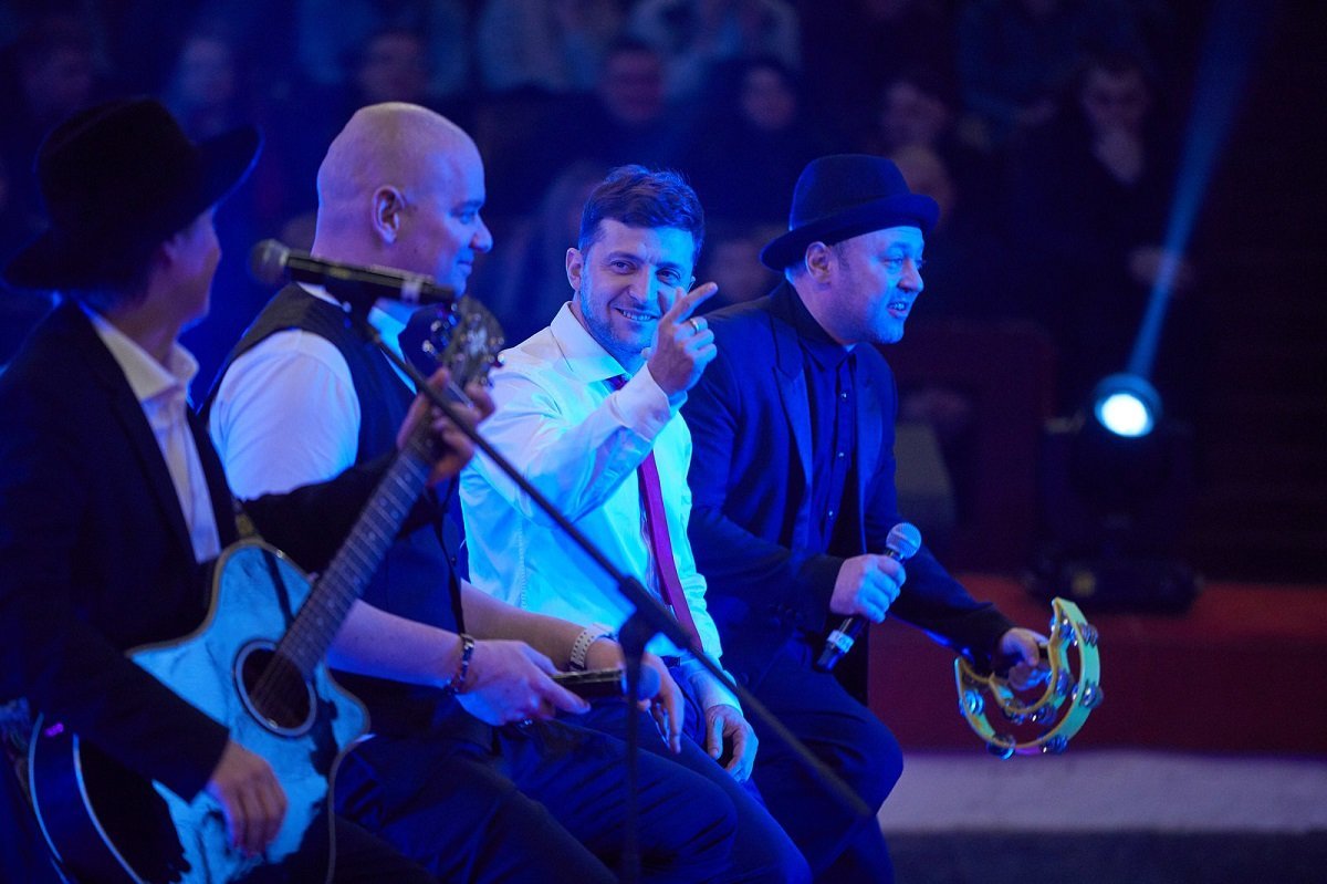 В Днепре Зеленский рассказал, когда может заявить об участии в выборах Президента Украины 6