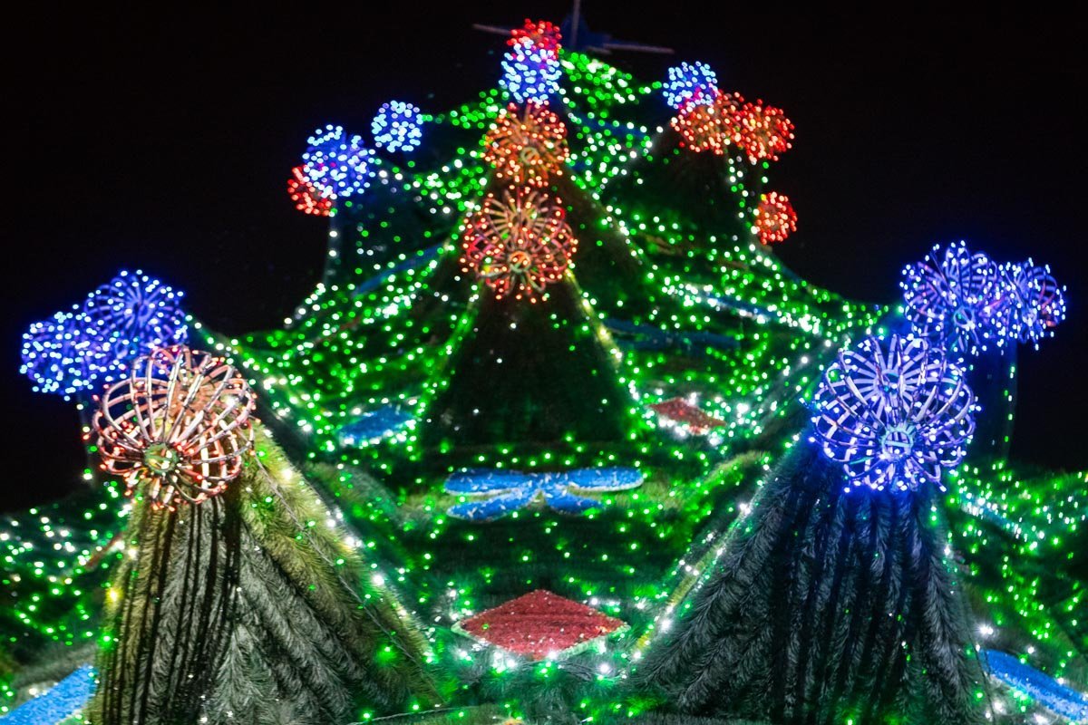 Новогодняя елка