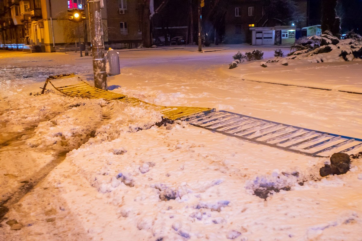 Водителя занесло Водителя занесло