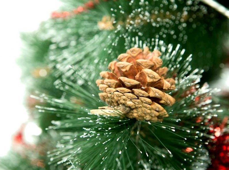 Искусственная елка Искусственная елка