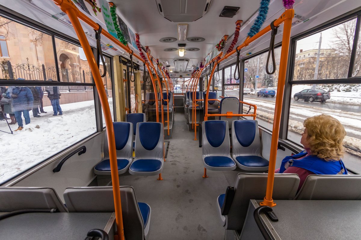 Интервал движения в час пик - 7 минут