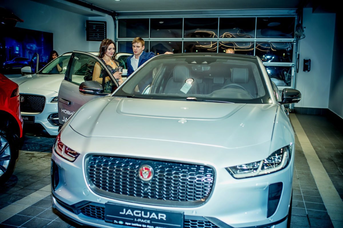 «Аэлита Премиум» открыла концептуальный дилерский центр Jaguar Land Rover в Днепре 6