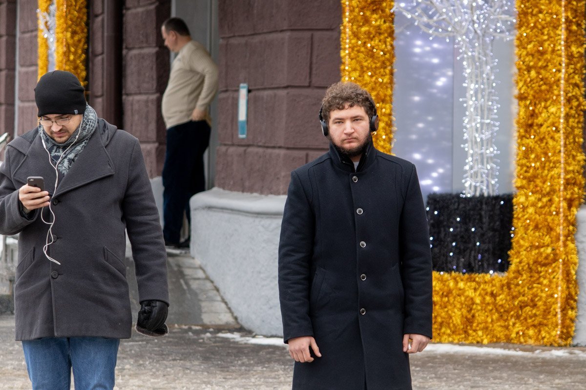 Добрый день, Александр Сергеевич. Как поживает Арина Родионовна?