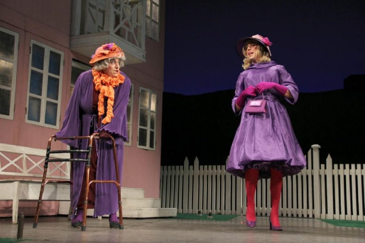 Спектакль "Примадонна" в Днепре