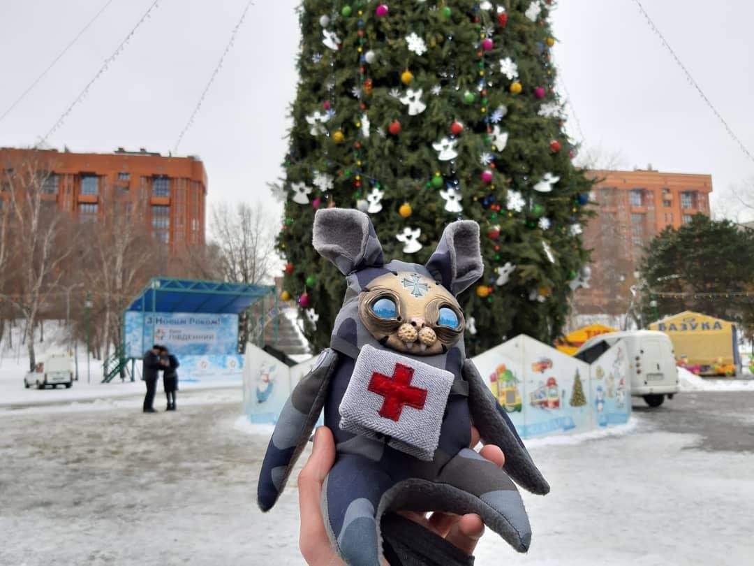 МедЗаец путешествует по Днепру и оказывает помощь. Фото: medcorpsdnipro МедЗаец путешествует по Днепру и оказывает помощь. Фото: medcorpsdnipro