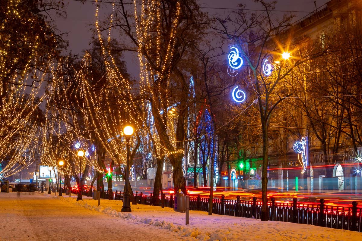 Днепр превратился в сказку Днепр превратился в сказку