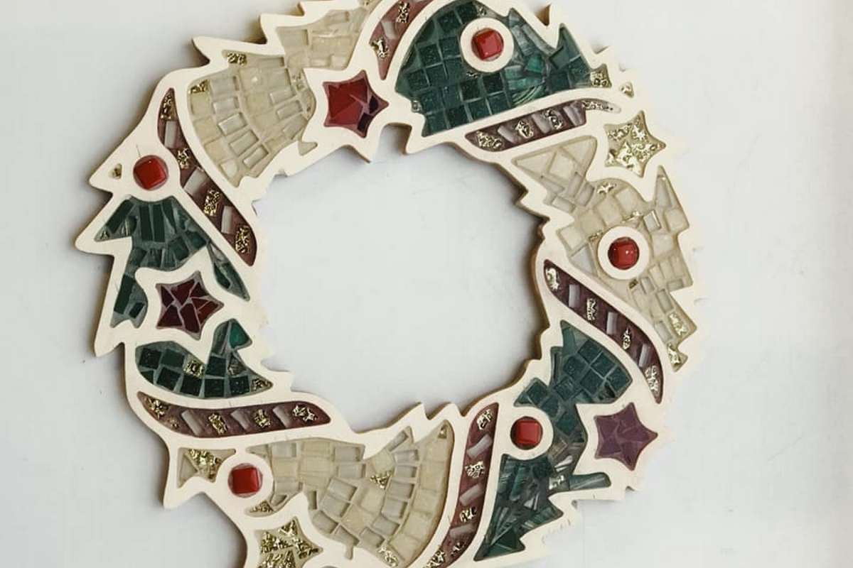 Другие картины блекнут со временем, а мозаика с годами сверкает все больше Другие картины блекнут со временем, а мозаика с годами сверкает все больше