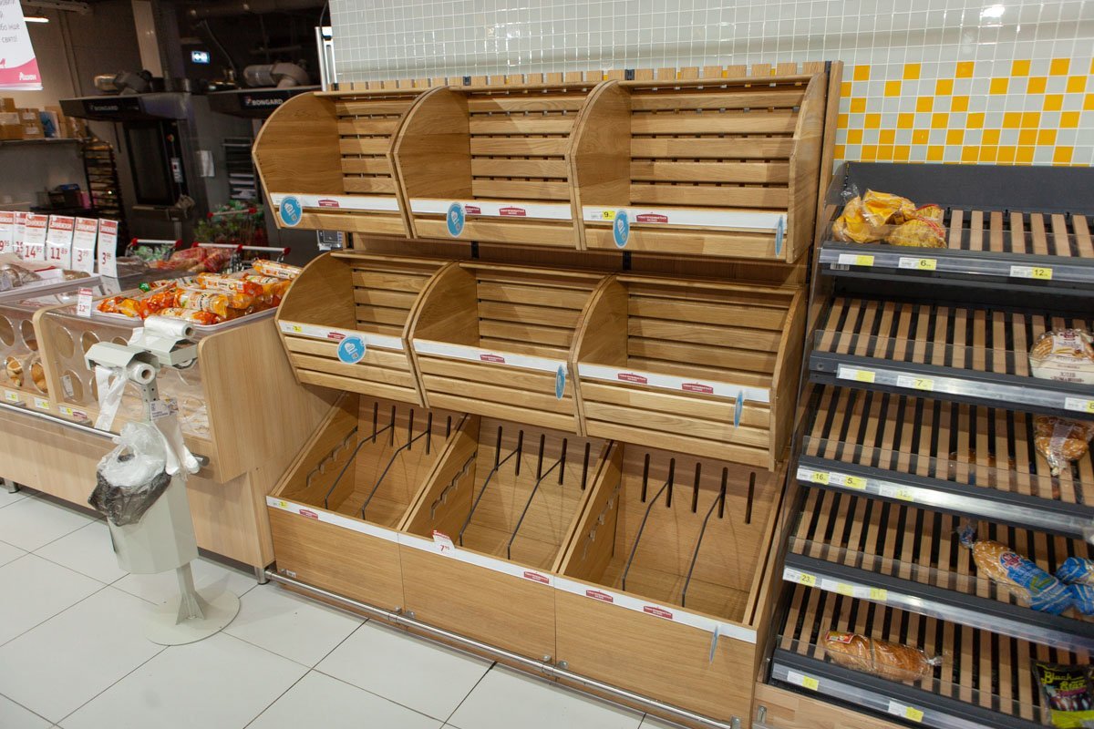 Приобрести хлеб успели не все