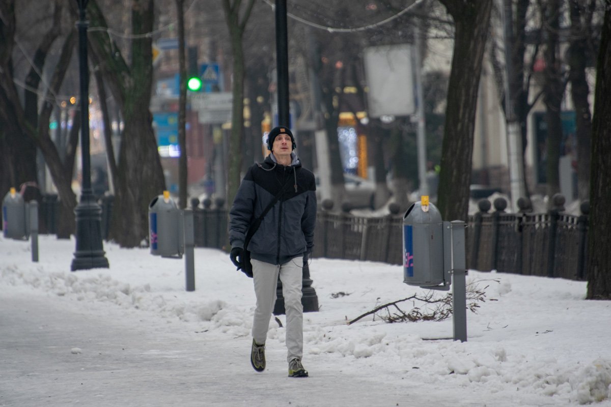 31 декабря - это проснуться раньше, чтобы занять очередь в магазине