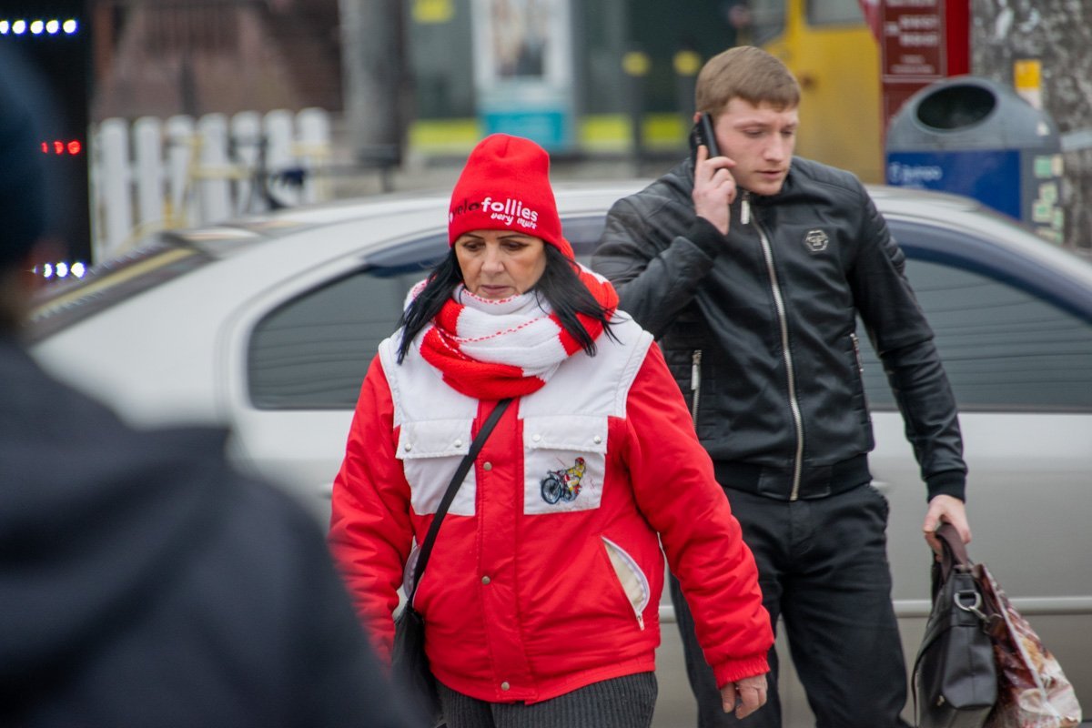 Яркое пятнышко в этом сером городе