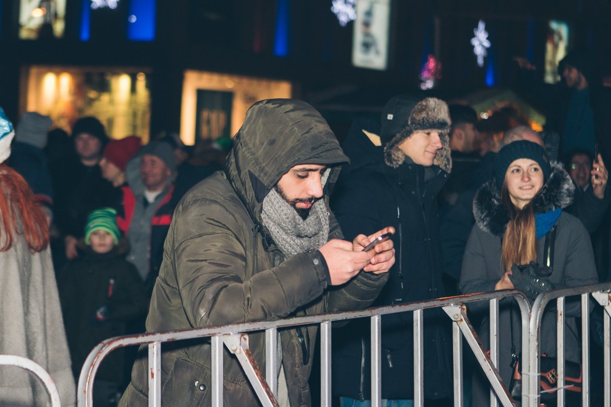 Время постить фоточки в инсту...