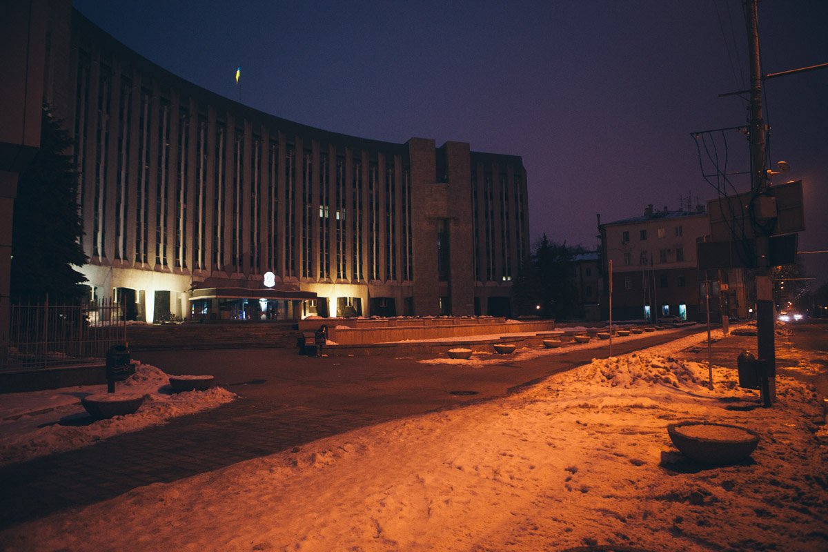 Кажется, что мгновенье замерло Кажется, что мгновенье замерло