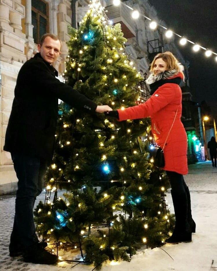 Елочка тоже хочет, чтобы ее обняли. Фото: _lenavolokita_9