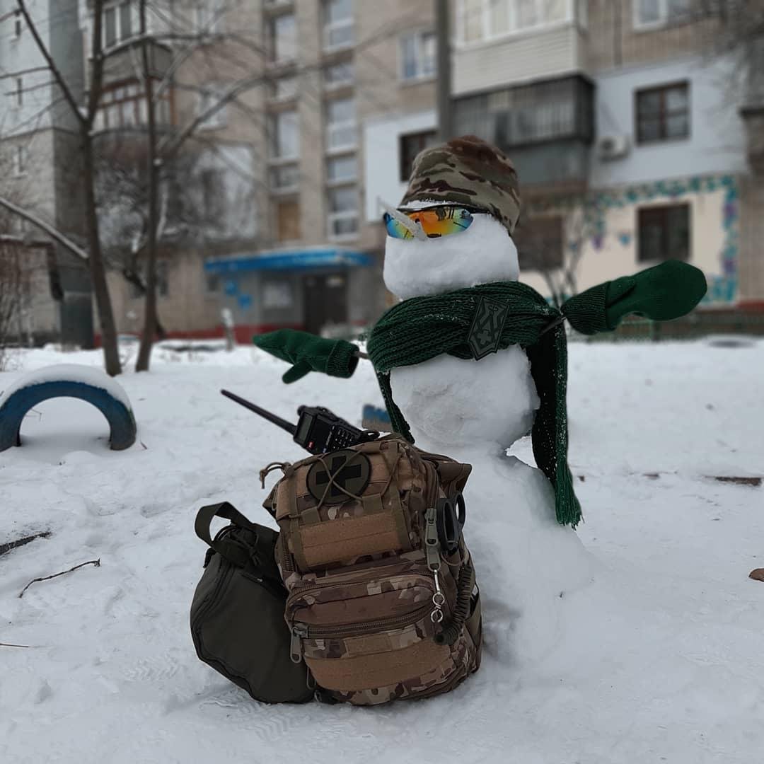 Медснеговик не дремлет. Фото: medcorpsdnipro