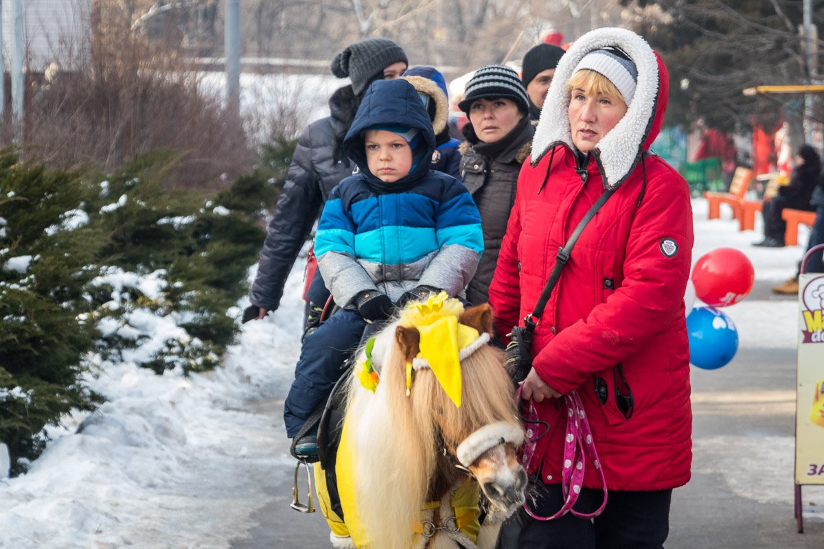 Я хотел на большой лошадке