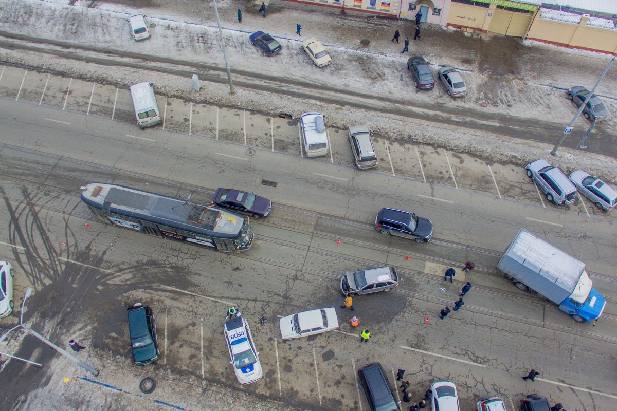 Движение электротранспорта парализовано Движение электротранспорта парализовано