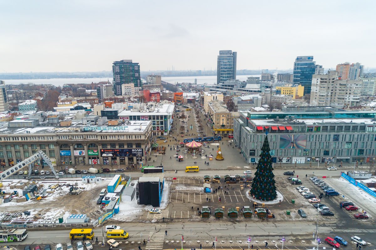 Зимой город преображается