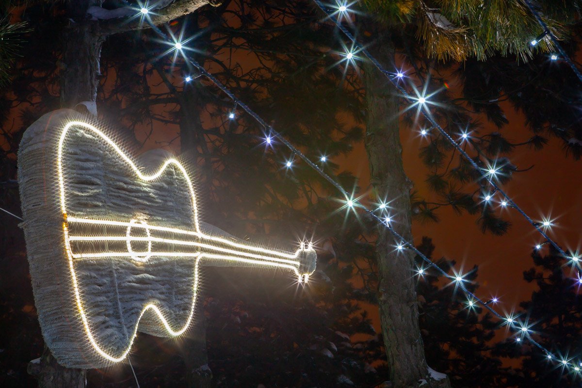 Для тех, кто не любит гитару Для тех, кто не любит гитару