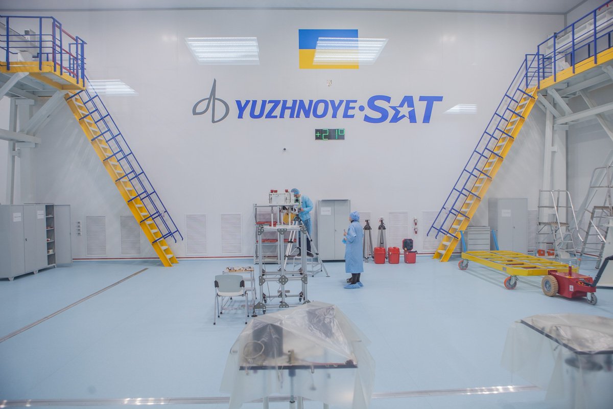 Так выглядит "чистая" комната Так выглядит "чистая" комната