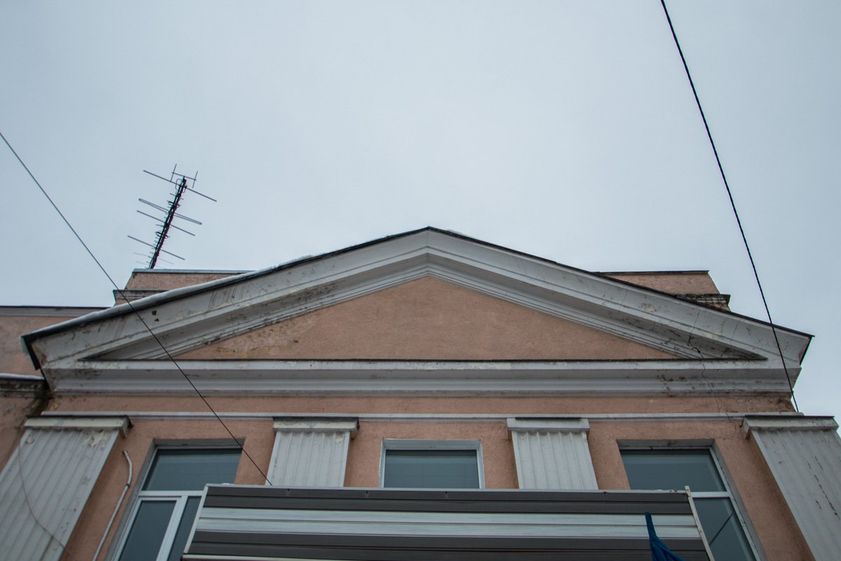 Теперь оно выглядит скучно Теперь оно выглядит скучно