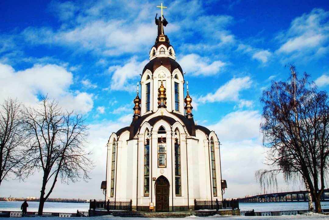 Успел уже окунуться в ледяную воду? Фото: meinimya