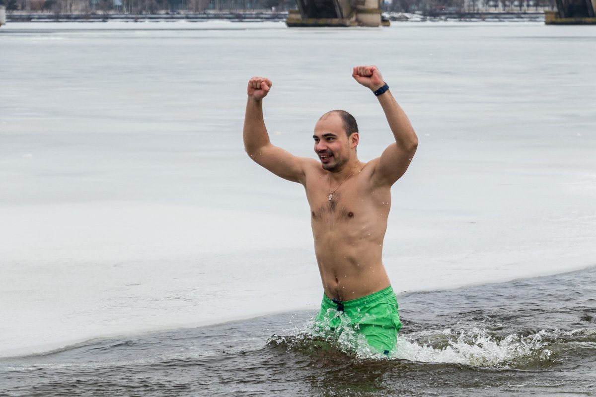 Когда смог и преодолел страх перед ледяной прорубью Когда смог и преодолел страх перед ледяной прорубью