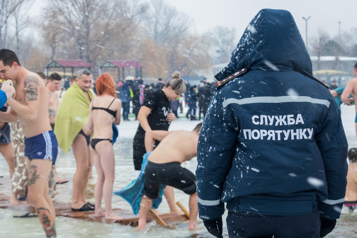 За безопасностью на пляже следил зоркий глаз спасателей За безопасностью на пляже следил зоркий глаз спасателей