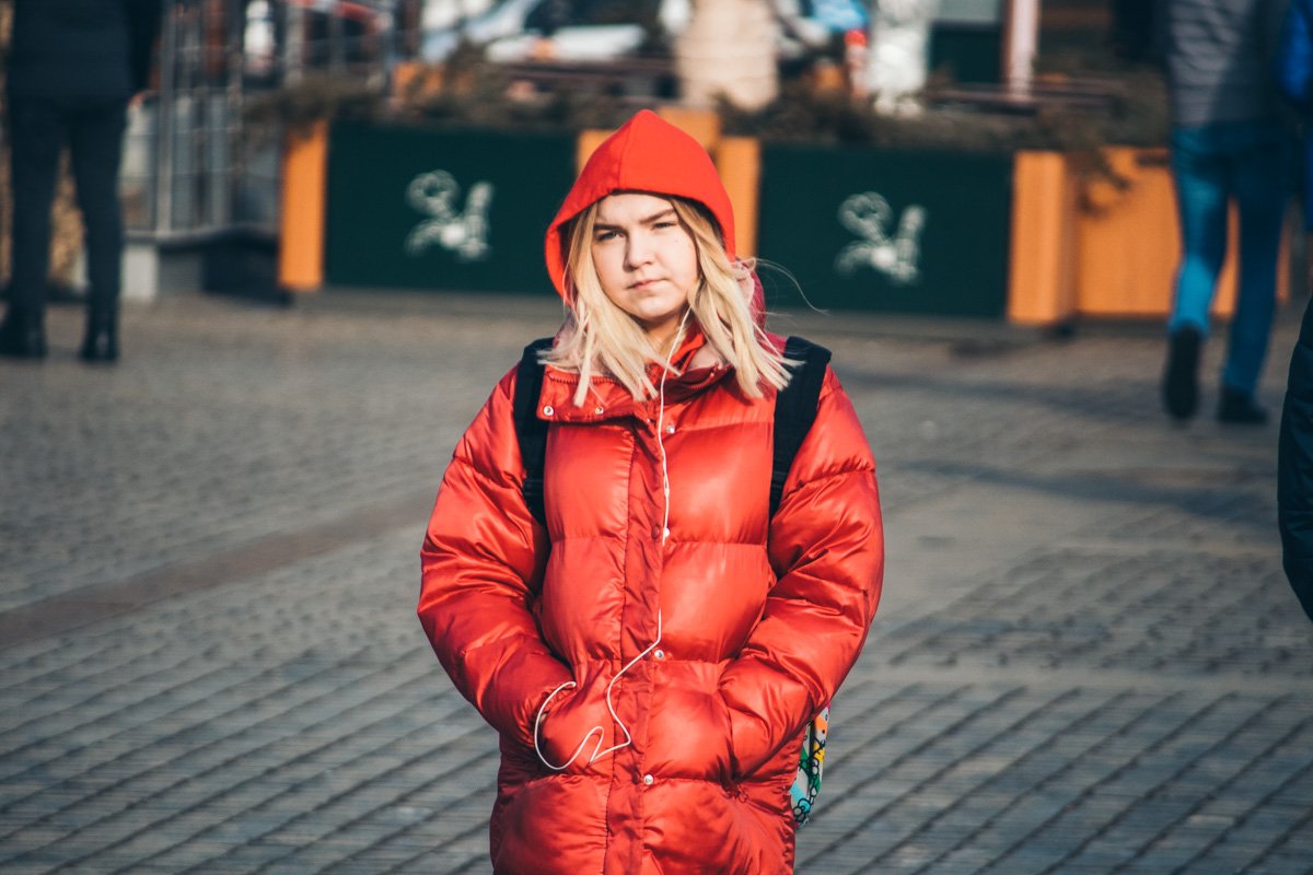 Когда включила Земфиру и на мгновенье пригорюнилась 