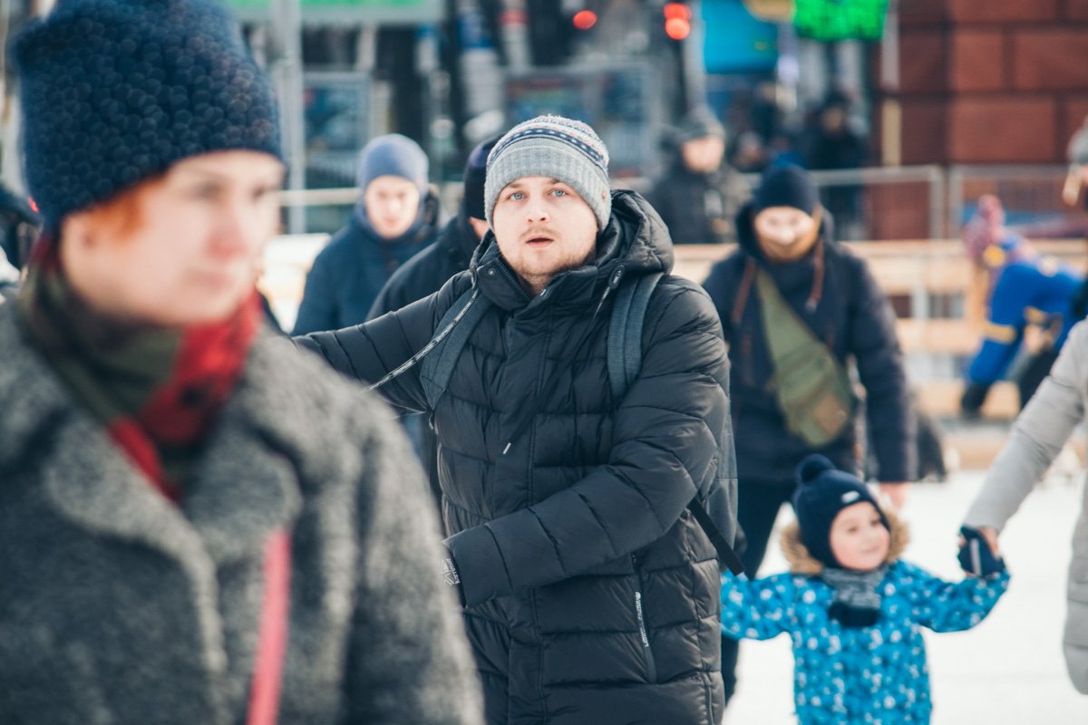 Когда в первый раз встал на коньки, а Информатор тут как тут