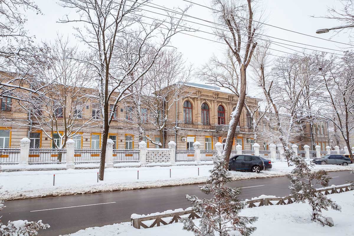 С марта 2014 года по настоящее время учреждение принимает военнослужащих раненых в ходе антитеррористической операции С марта 2014 года по настоящее время учреждение принимает военнослужащих раненых в ходе антитеррористической операции