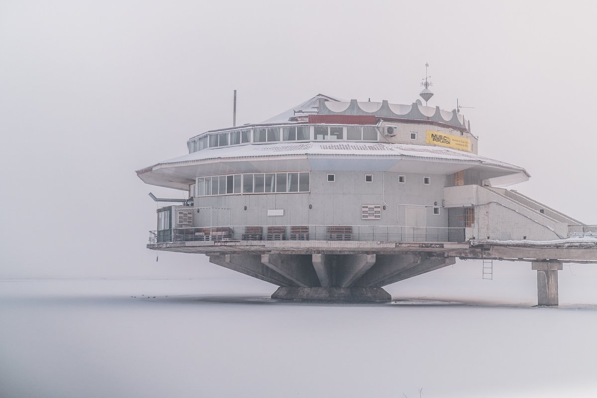 Вдруг, кто-то скрывается в тумане Вдруг, кто-то скрывается в тумане