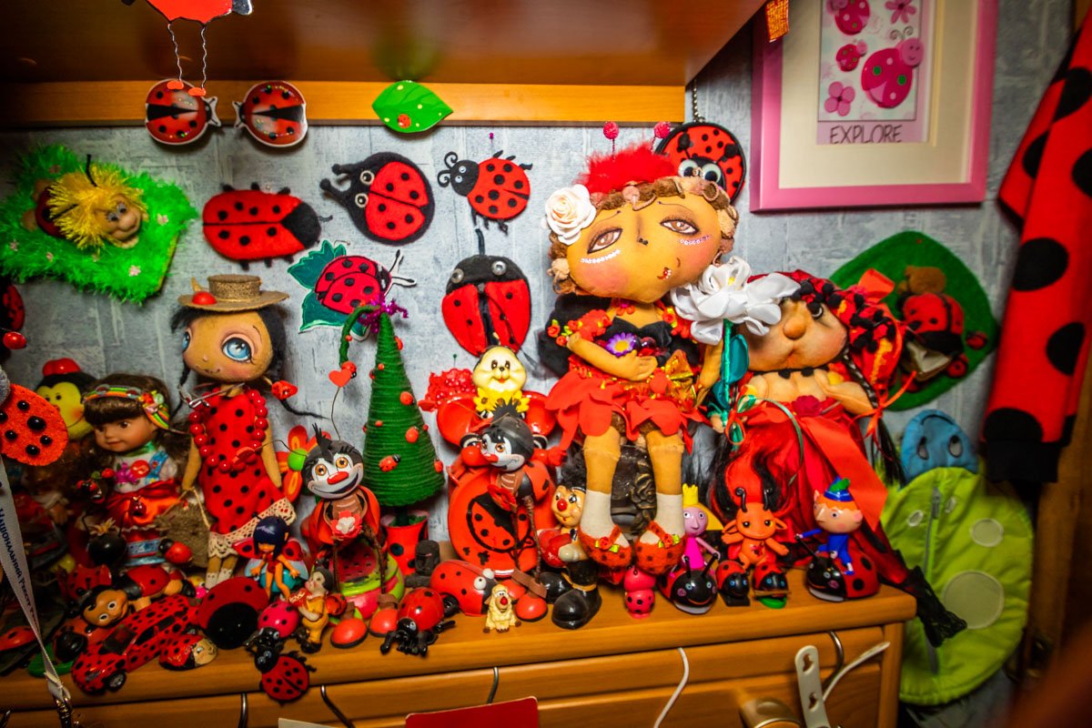 В коллекции есть уникальные куклы, которые делали на заказ В коллекции есть уникальные куклы, которые делали на заказ